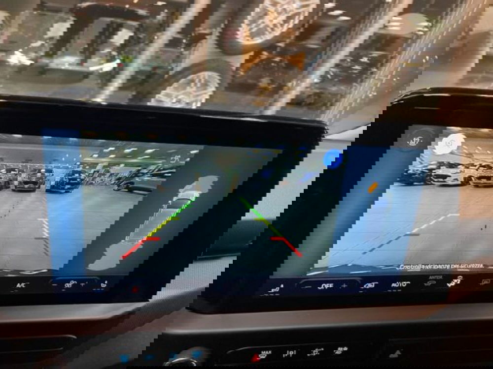 Ford Transit Custom Furgone nuova a Cuneo (13)