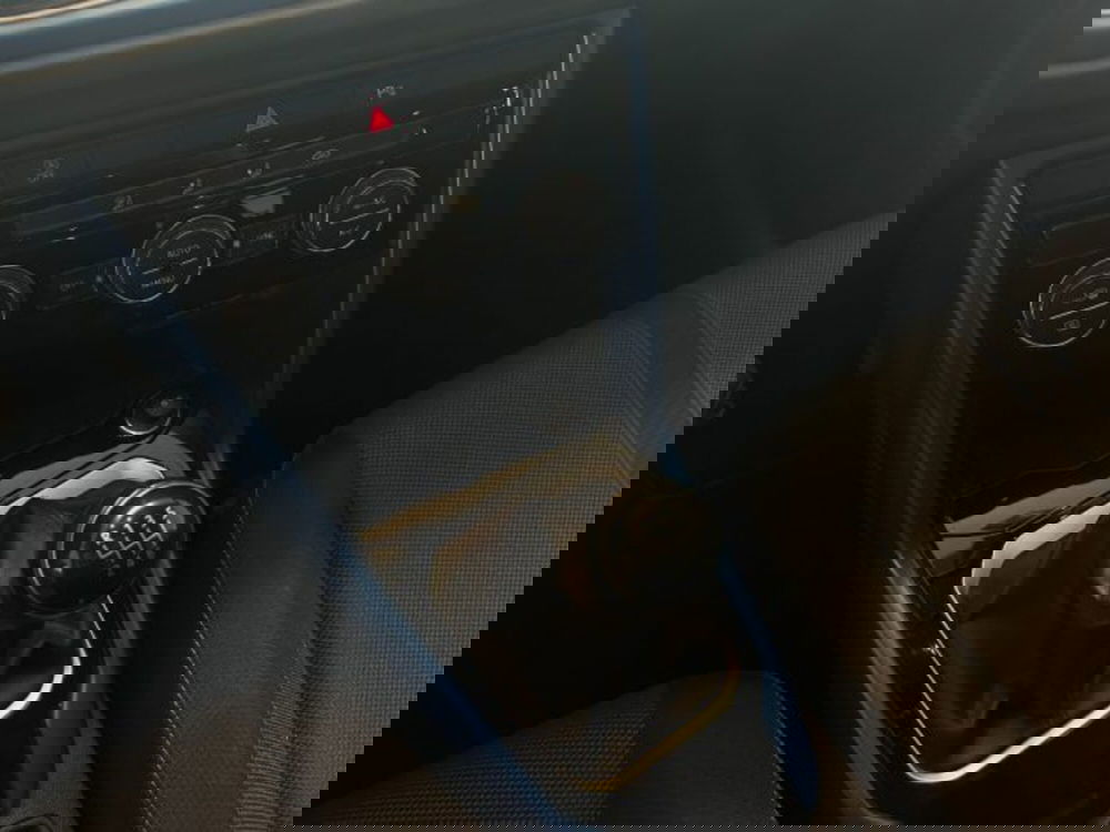 Volkswagen T-Roc usata a Cuneo (16)