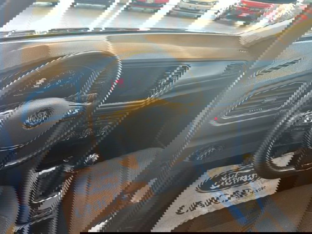 Volkswagen T-Roc usata a Cuneo (9)