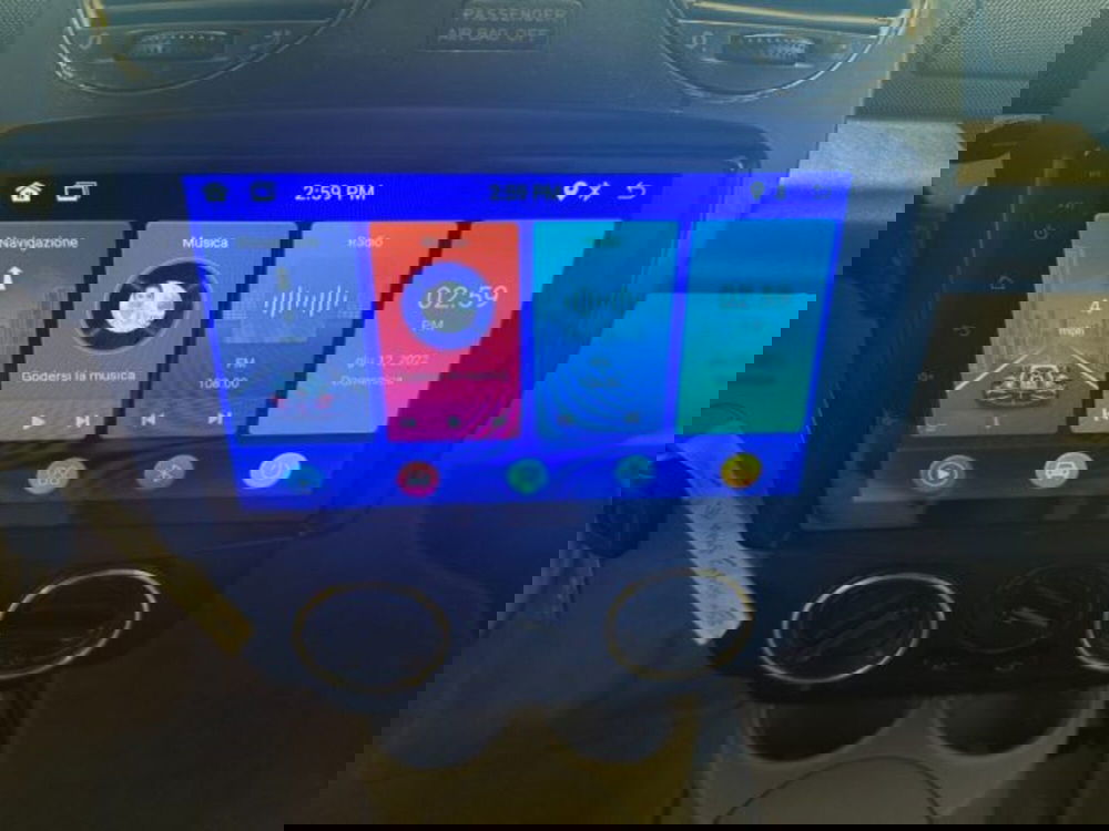 Volkswagen New Beetle Cabrio usata a Cuneo (13)