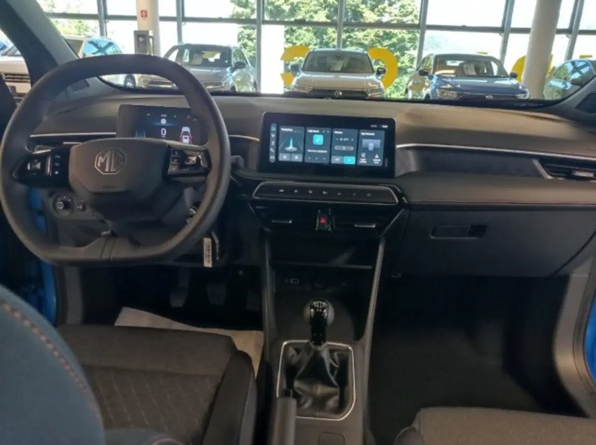 Mg MG3 nuova a Cuneo (16)
