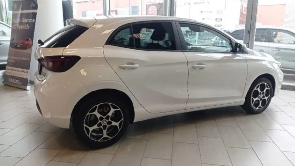 Mg MG3 nuova a Cuneo (15)