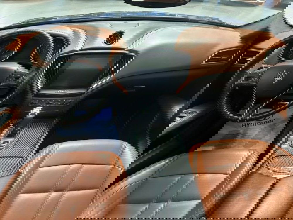 Maserati Ghibli usata a Cuneo (10)