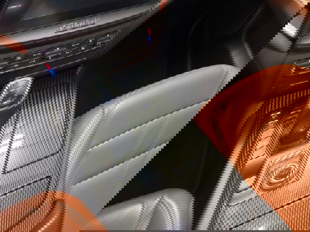 Maserati Ghibli usata a Cuneo (18)