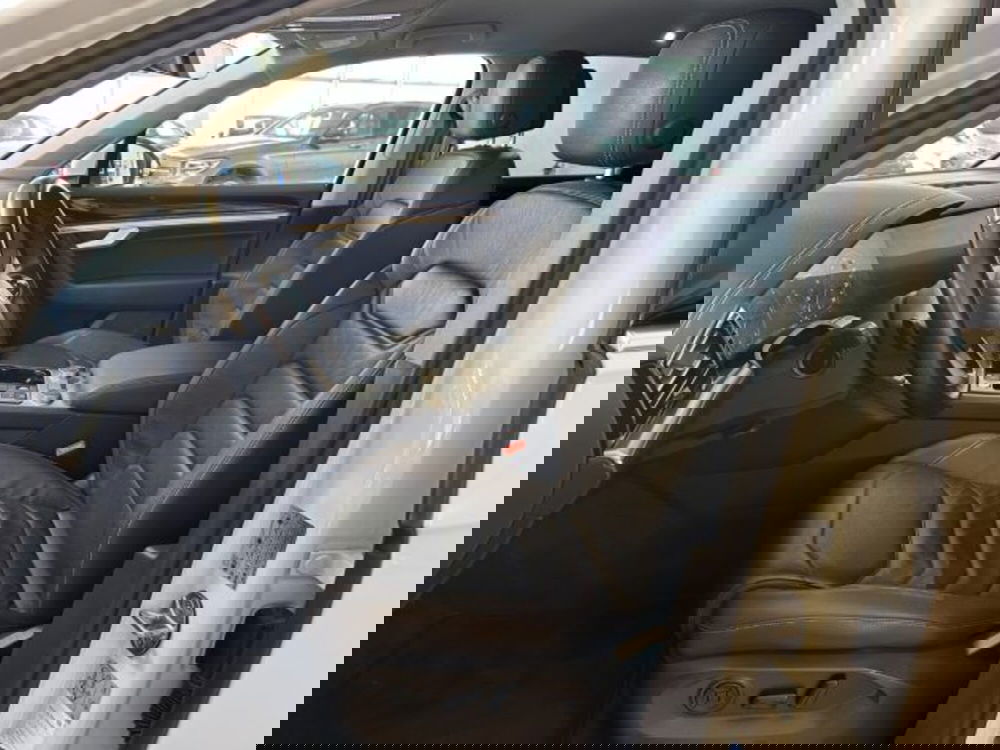 Volkswagen Touareg usata a Cuneo (11)