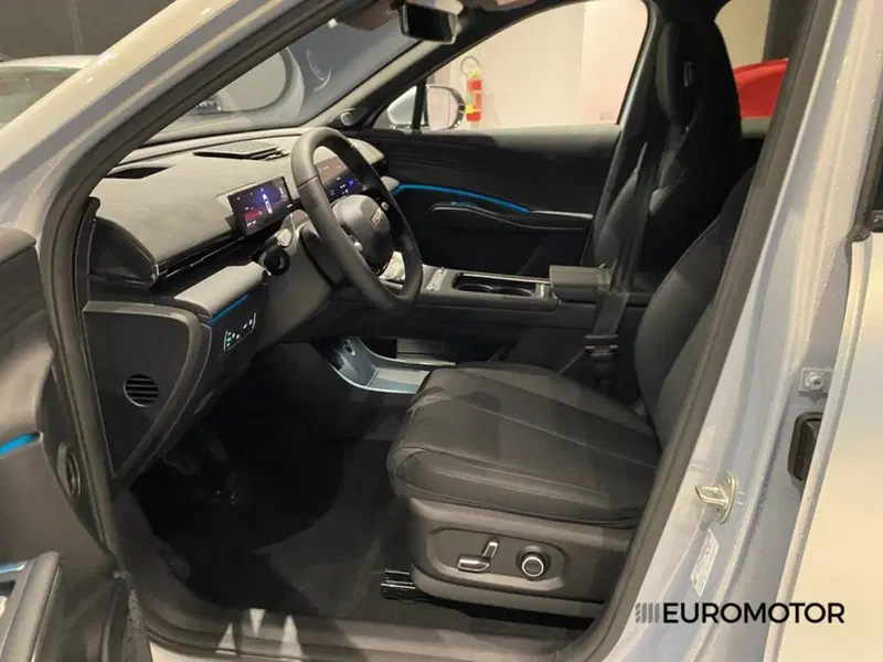 Omoda Omoda 7 SHS-P nuova a Bari (15)