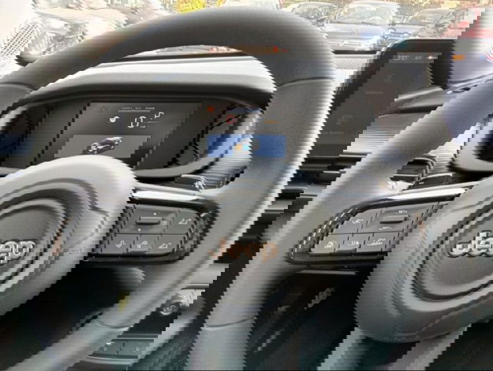 Jeep Avenger nuova a Brescia (7)