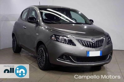 Lancia Ypsilon 1.0 FireFly 5 porte S&amp;S Hybrid Ecochic Gold del 2023 usata a Venezia