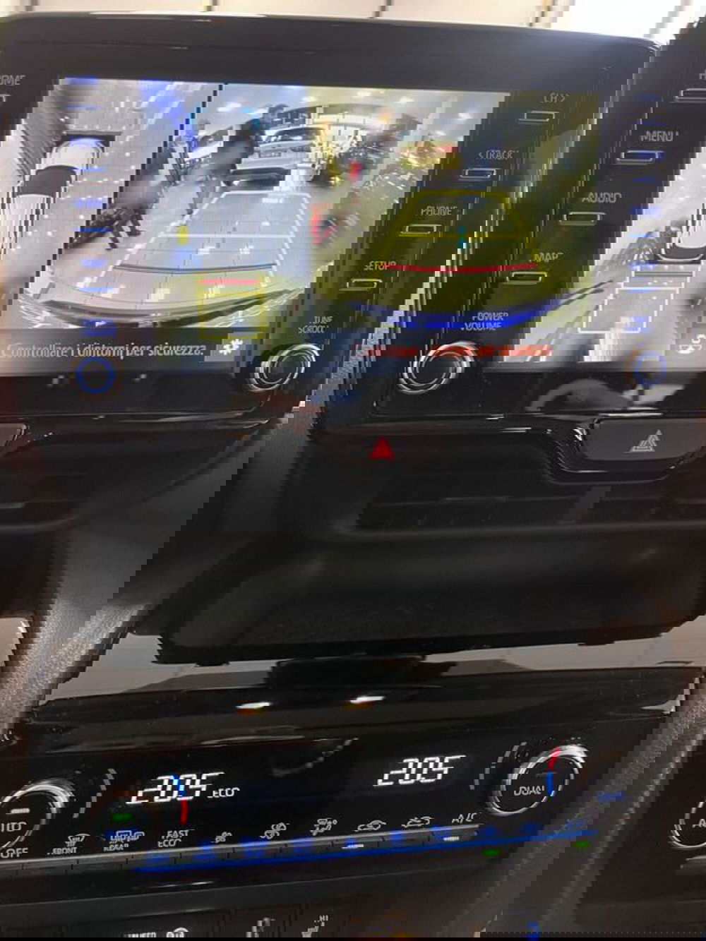 Toyota Yaris Cross usata a Prato (14)