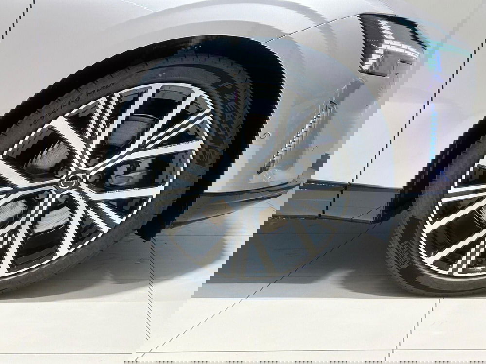 Volvo ES90 nuova a Napoli (10)