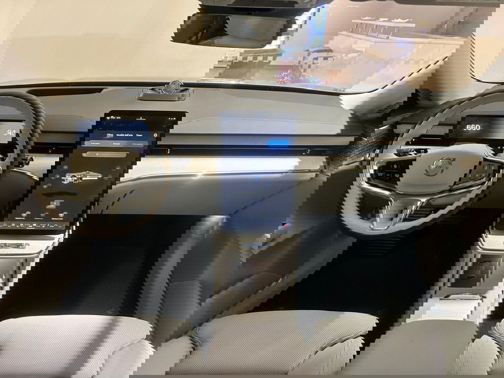 Volvo ES90 nuova a Napoli (5)