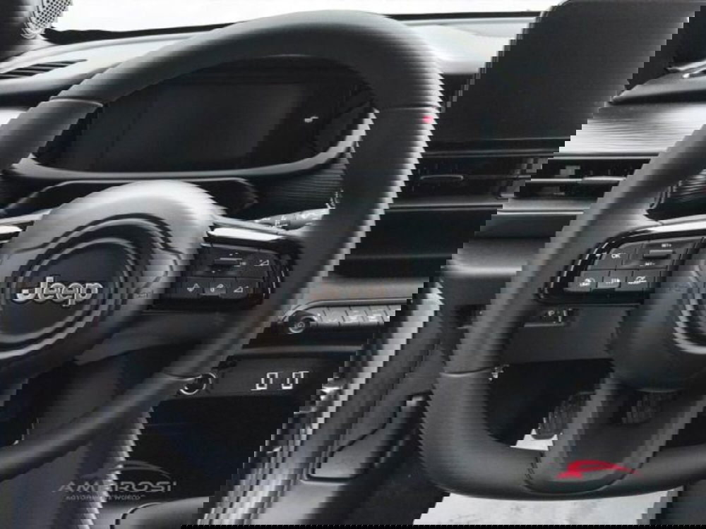 Jeep Avenger nuova a Perugia (14)