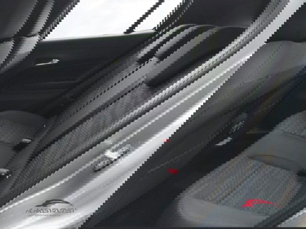 Jeep Avenger nuova a Perugia (11)