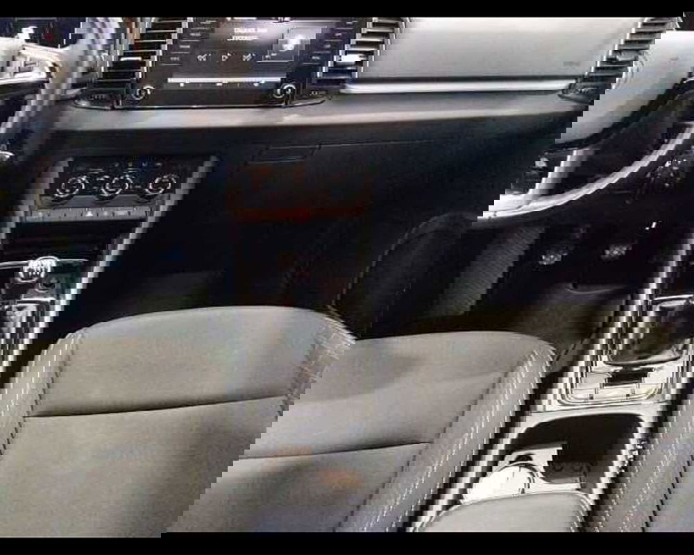 Skoda Karoq usata a Ravenna (11)