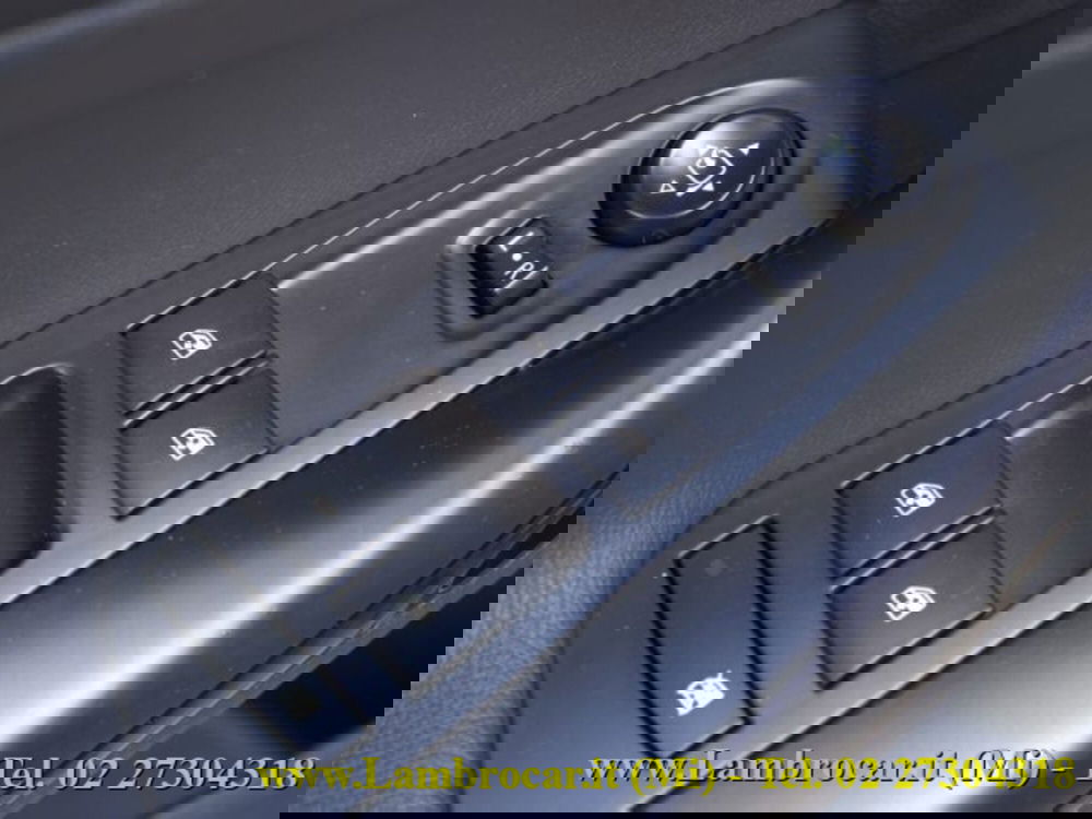 Opel Astra usata a Milano (17)