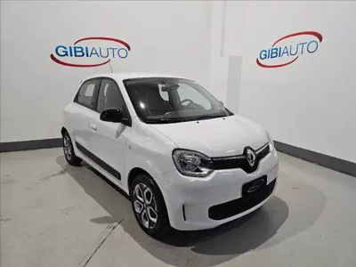 Renault Twingo Techno 22kWh del 2022 usata a Palermo