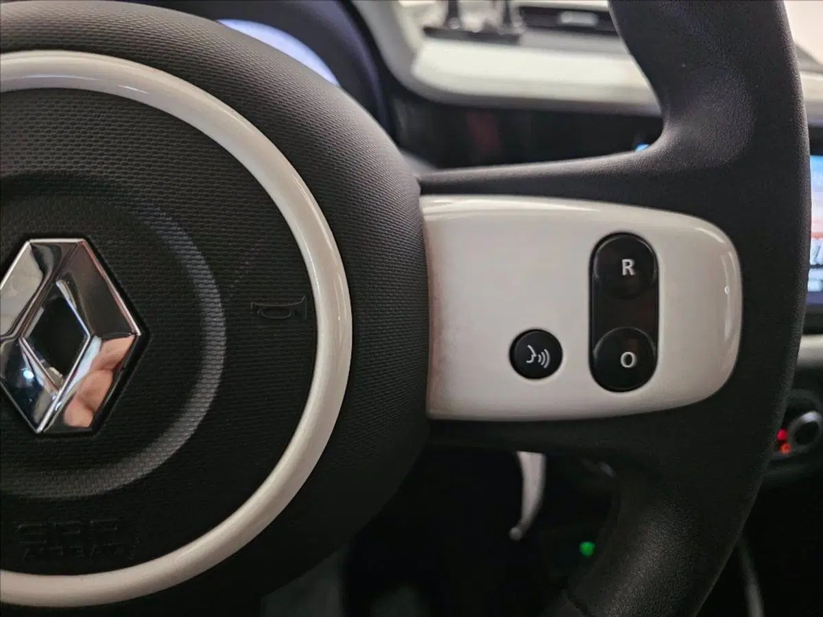 Renault Twingo usata a Palermo (14)