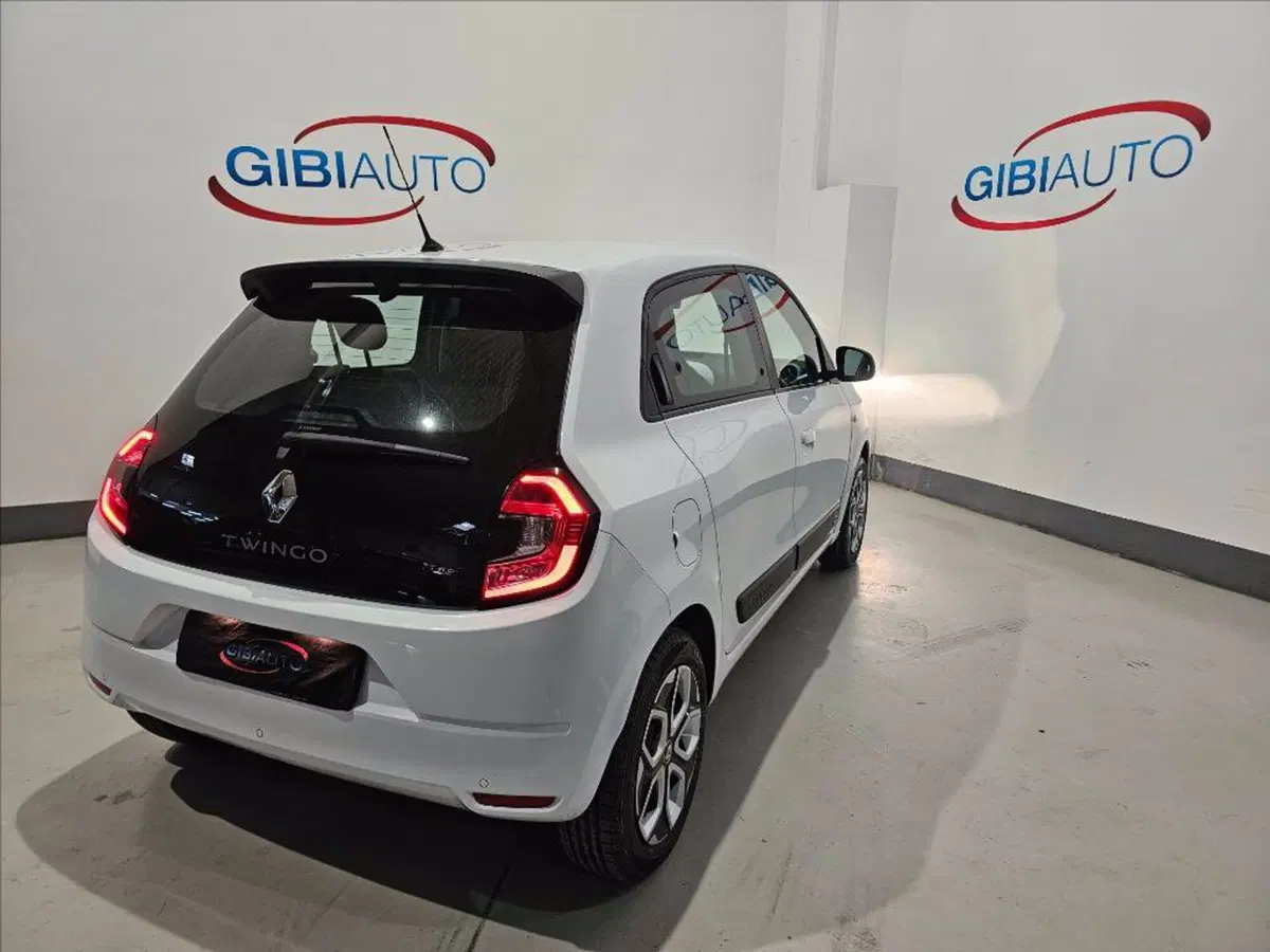 Renault Twingo usata a Palermo (9)