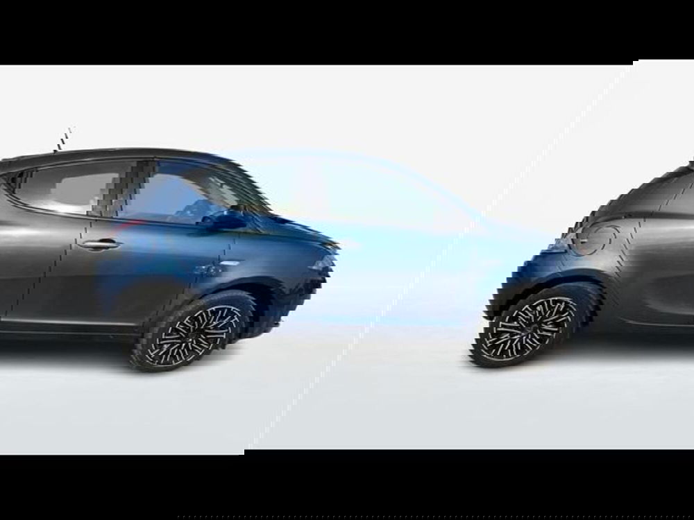 Lancia Ypsilon usata a Firenze (4)