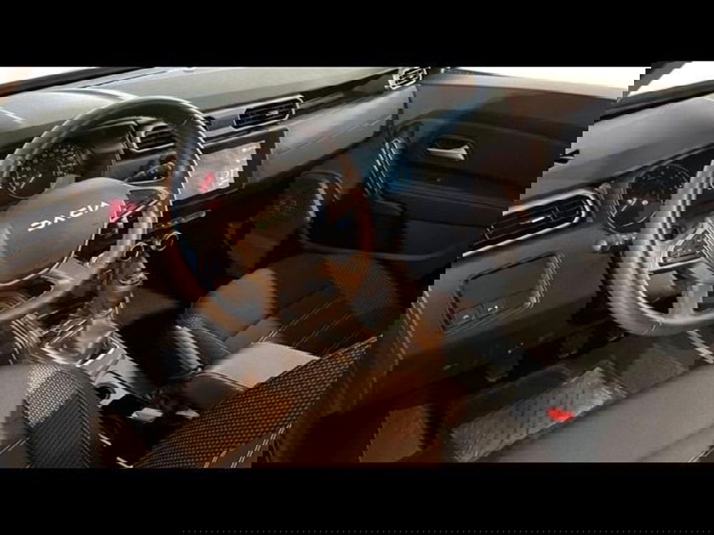 Dacia Duster usata a Firenze (10)