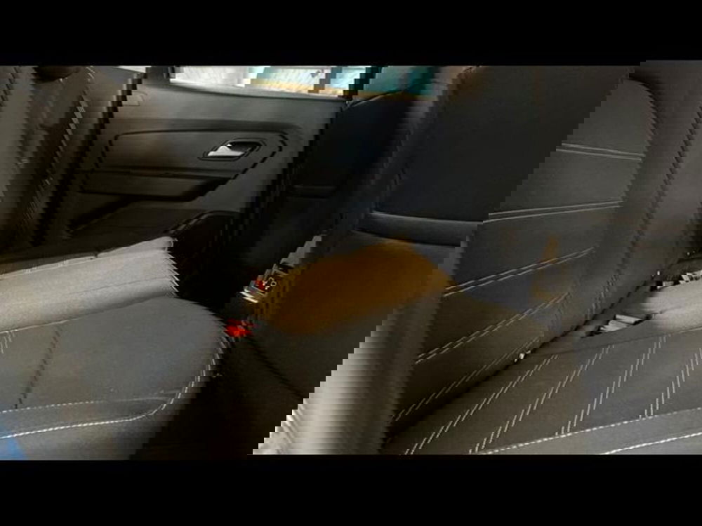 Dacia Duster usata a Firenze (13)