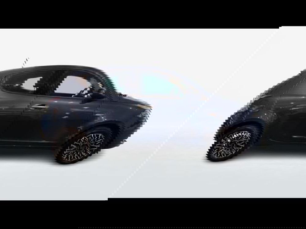 Lancia Ypsilon usata a Firenze (4)