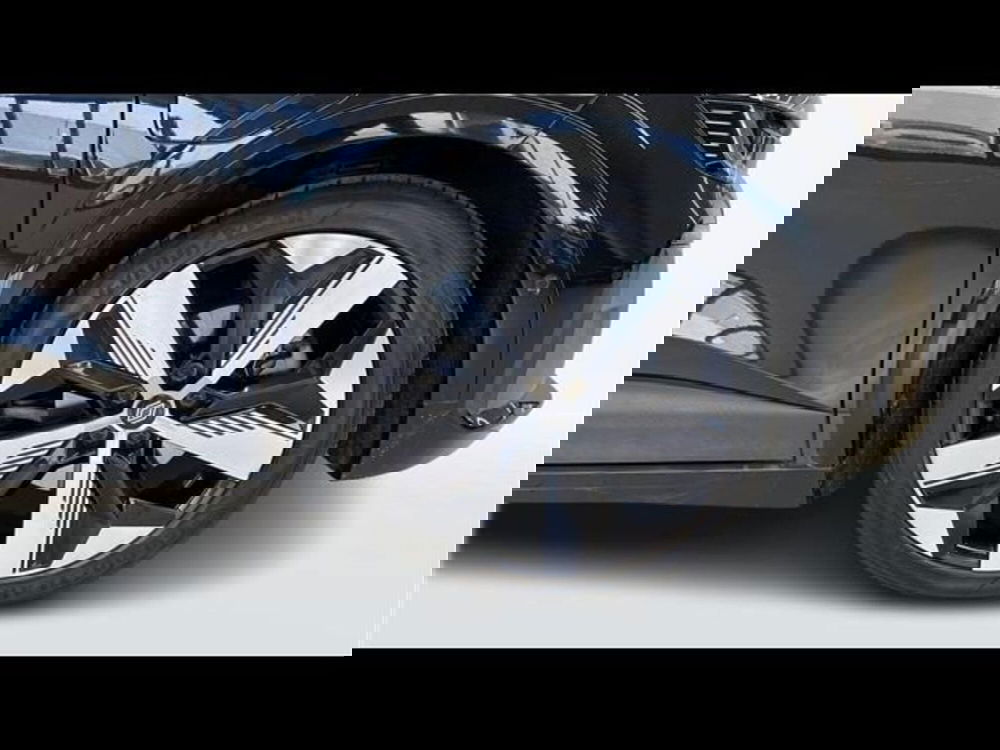 Renault Megane E-Tech Electric usata a Firenze (15)