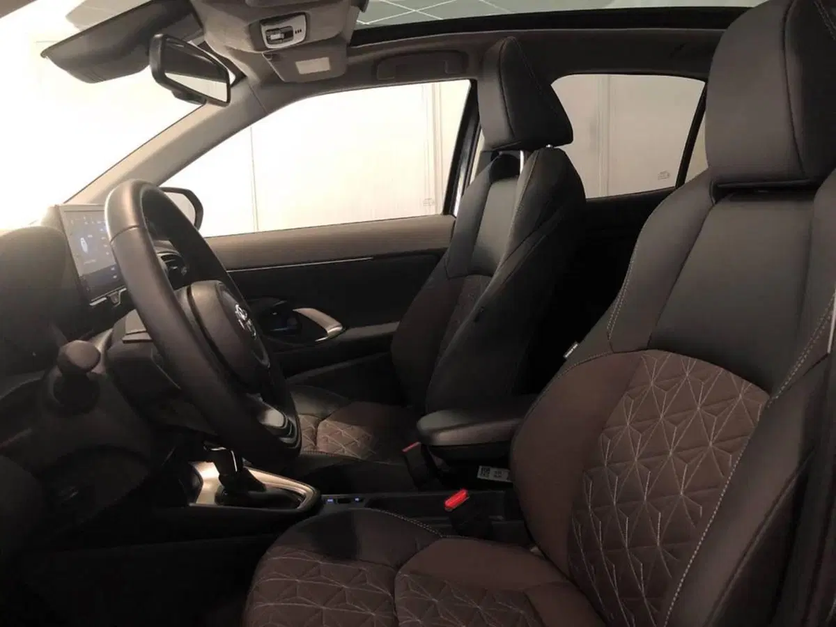 Toyota Yaris Cross usata a Torino (12)