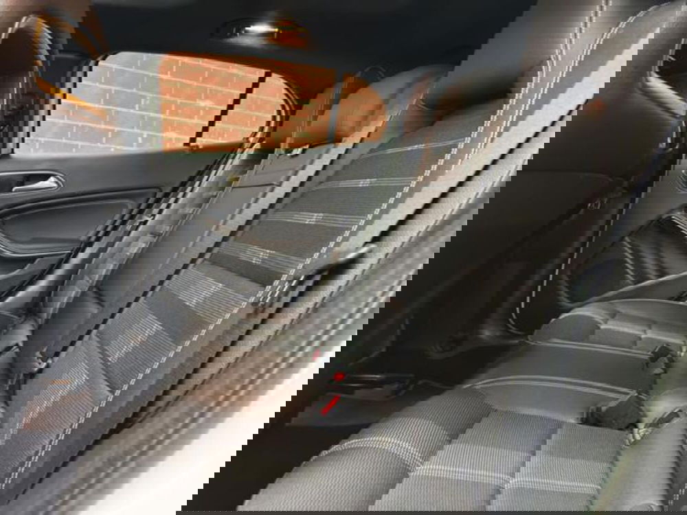 Mercedes-Benz GLA SUV usata a Milano (13)