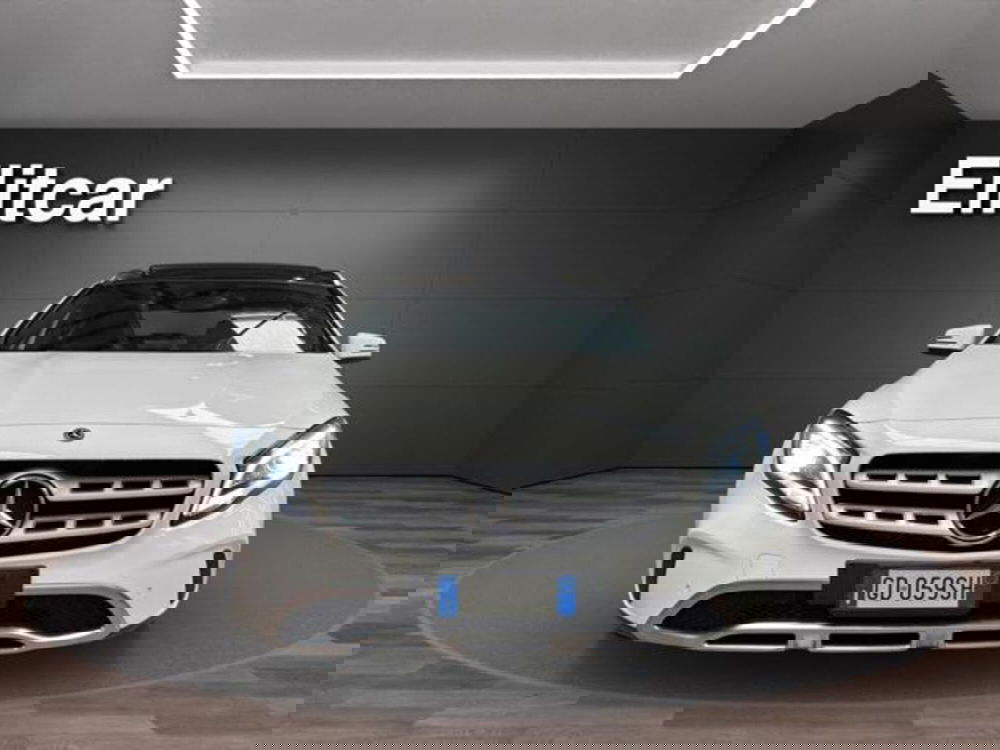 Mercedes-Benz GLA SUV usata a Milano (2)