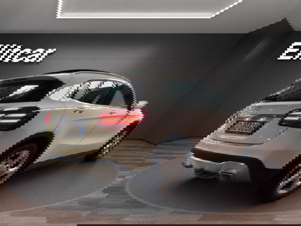Mercedes-Benz GLA SUV usata a Milano (6)