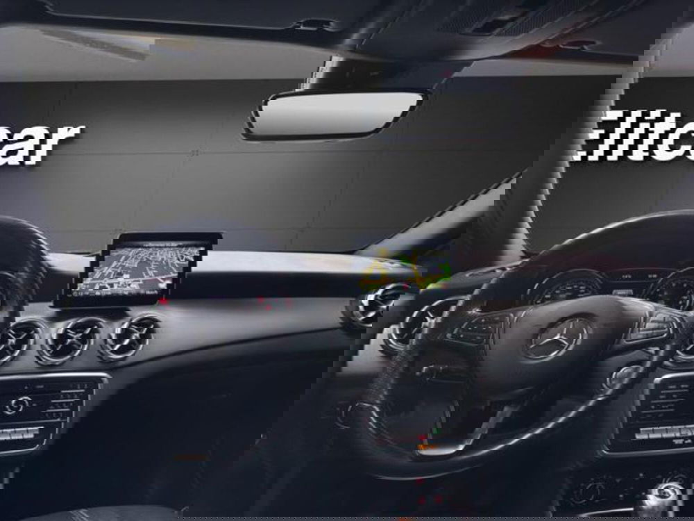 Mercedes-Benz GLA SUV usata a Milano (8)