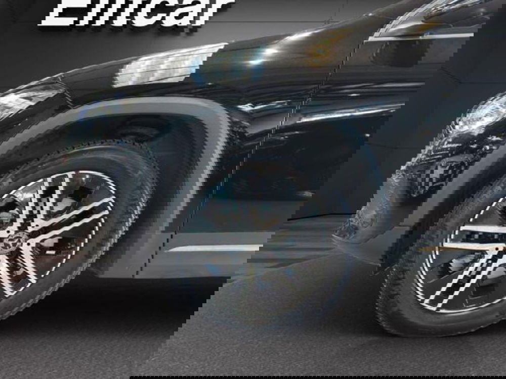 Mercedes-Benz GLA SUV usata a Milano (12)