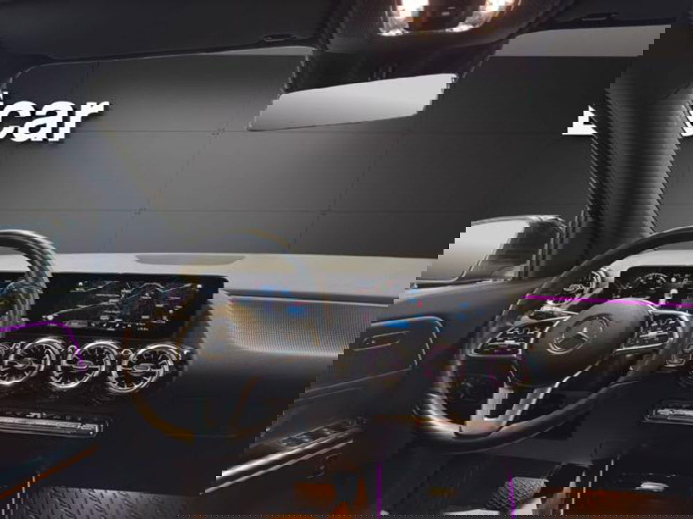 Mercedes-Benz GLA SUV usata a Milano (8)