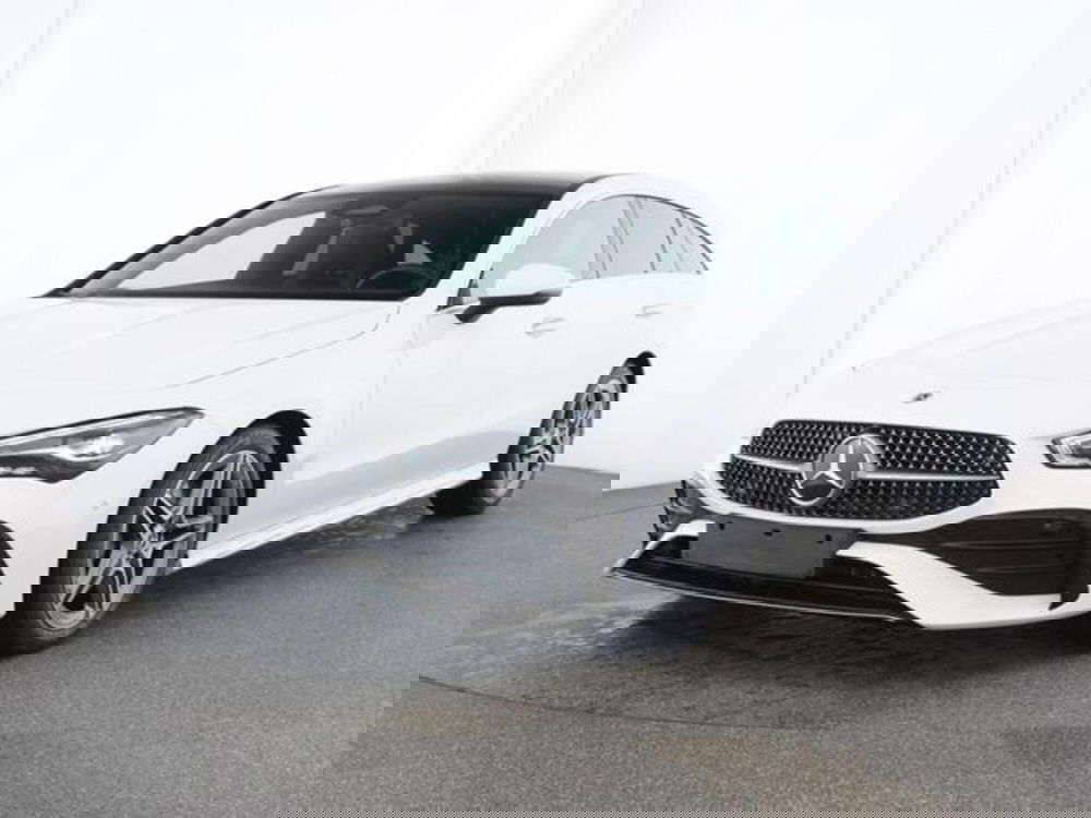 Mercedes-Benz CLA Shooting Brake usata a Milano