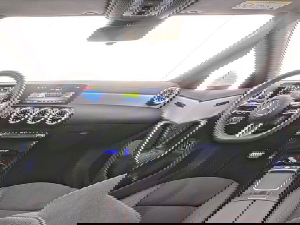 Mercedes-Benz CLA Shooting Brake usata a Milano (4)