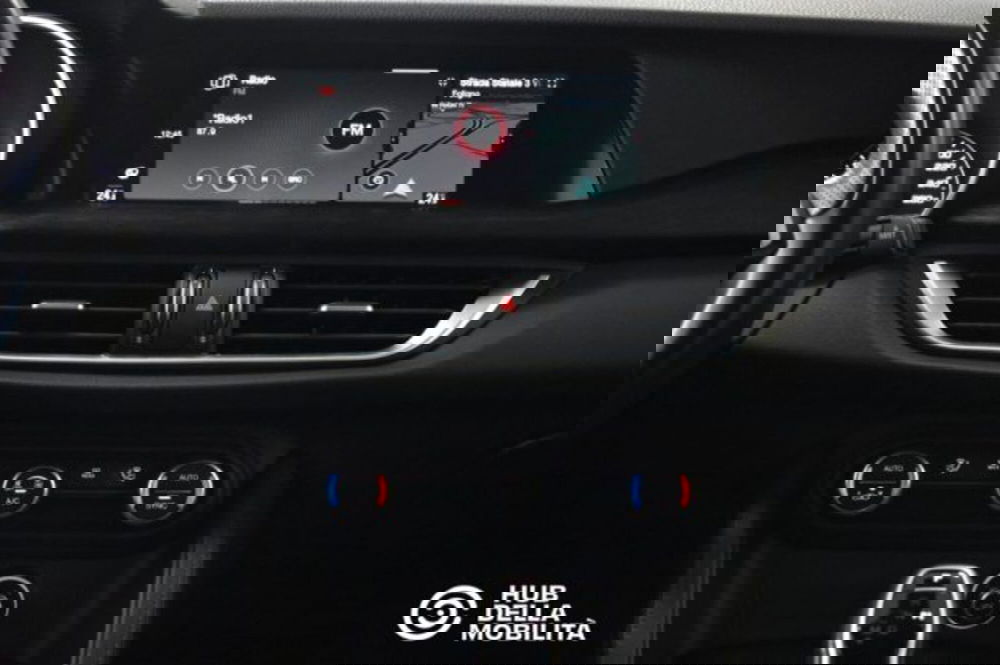 Alfa Romeo Stelvio usata a Perugia (11)