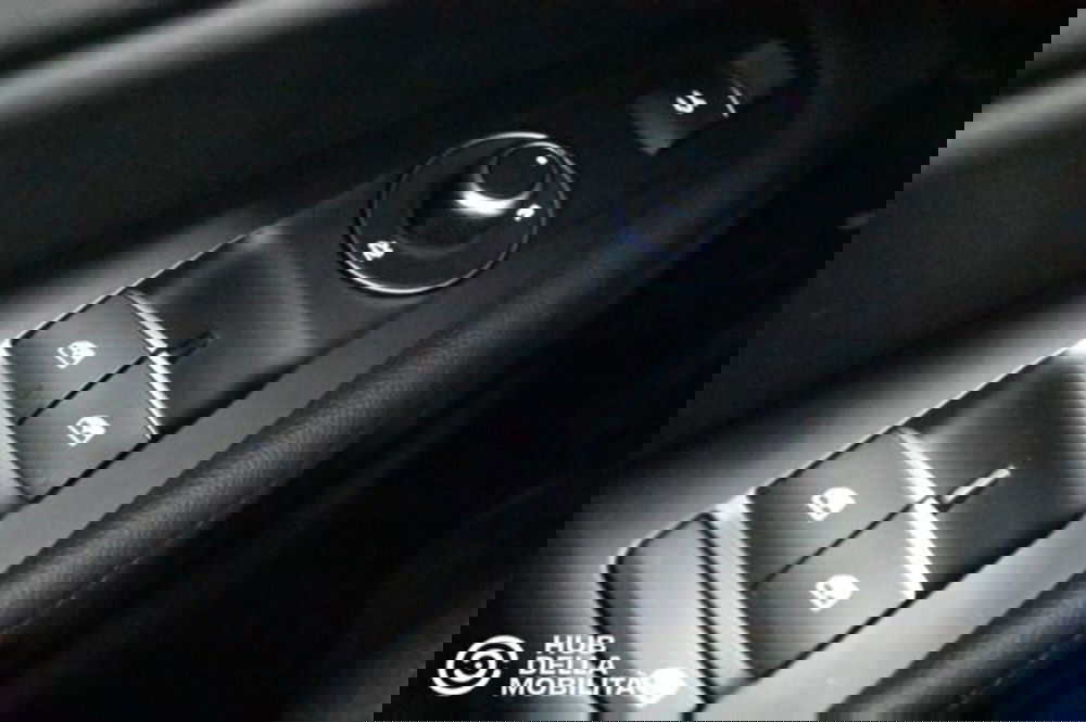 Alfa Romeo Stelvio usata a Perugia (20)