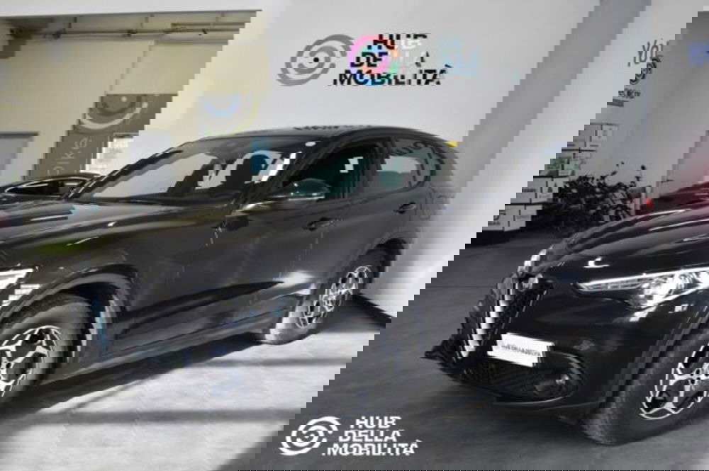 Alfa Romeo Stelvio usata a Perugia (3)