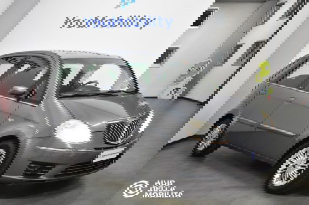 Lancia Musa usata a Perugia (2)