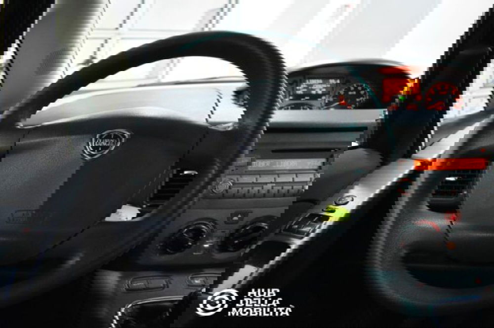 Lancia Musa usata a Perugia (9)