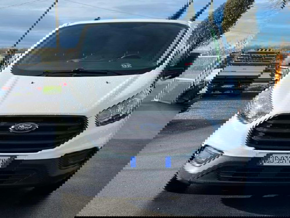 Ford Transit Custom Furgone usata a Lucca (2)