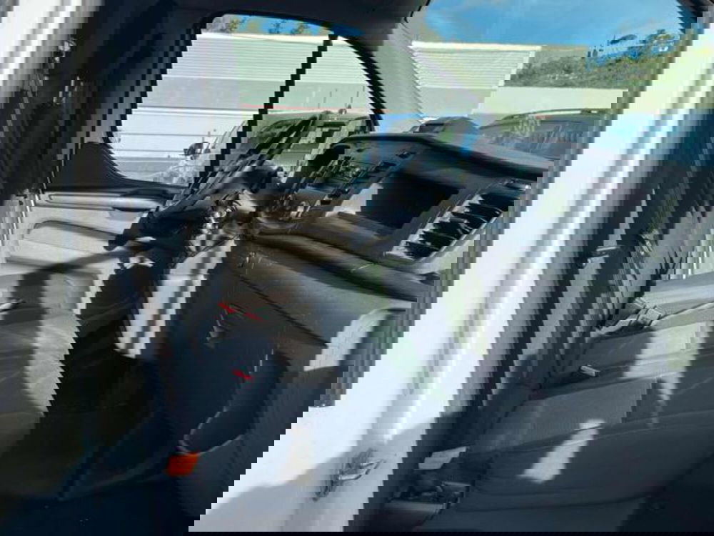 Ford Transit Custom Furgone usata a Lucca (9)