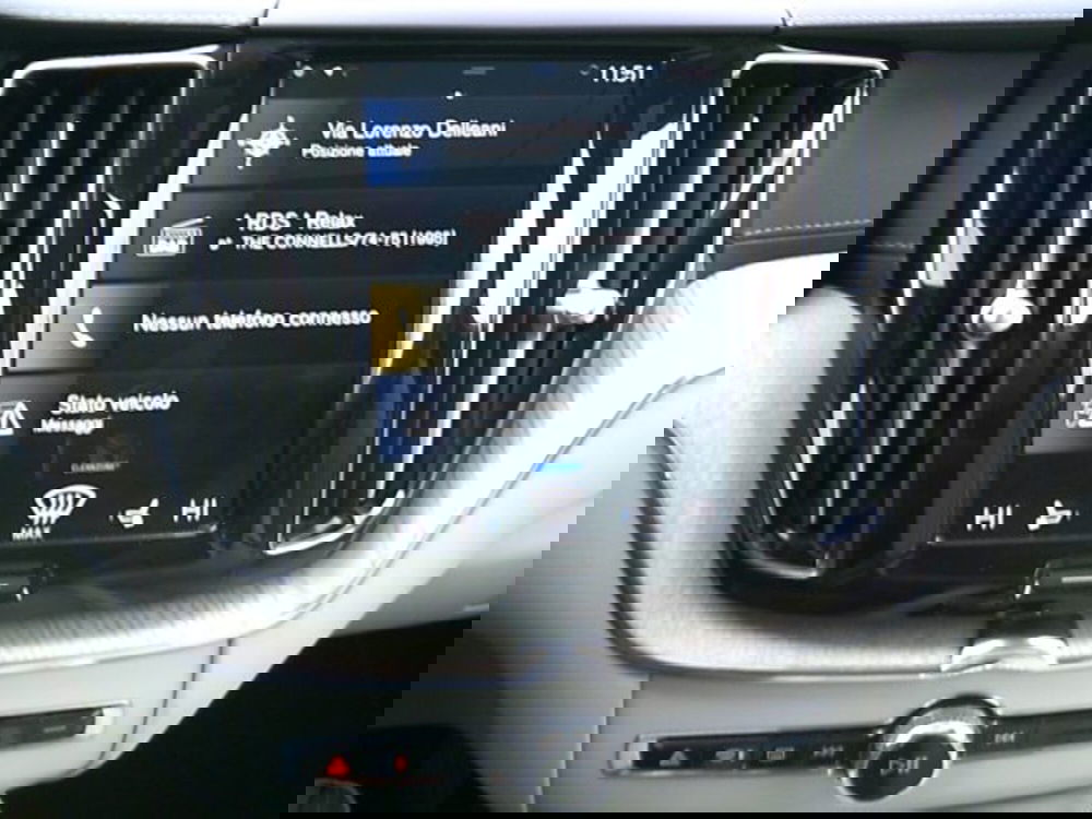 Volvo XC60 usata a Novara (9)