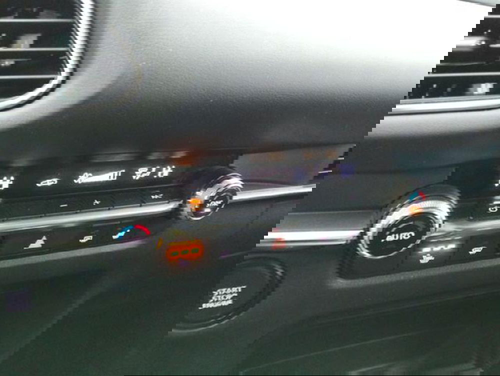 Mazda CX-30 usata a Como (18)