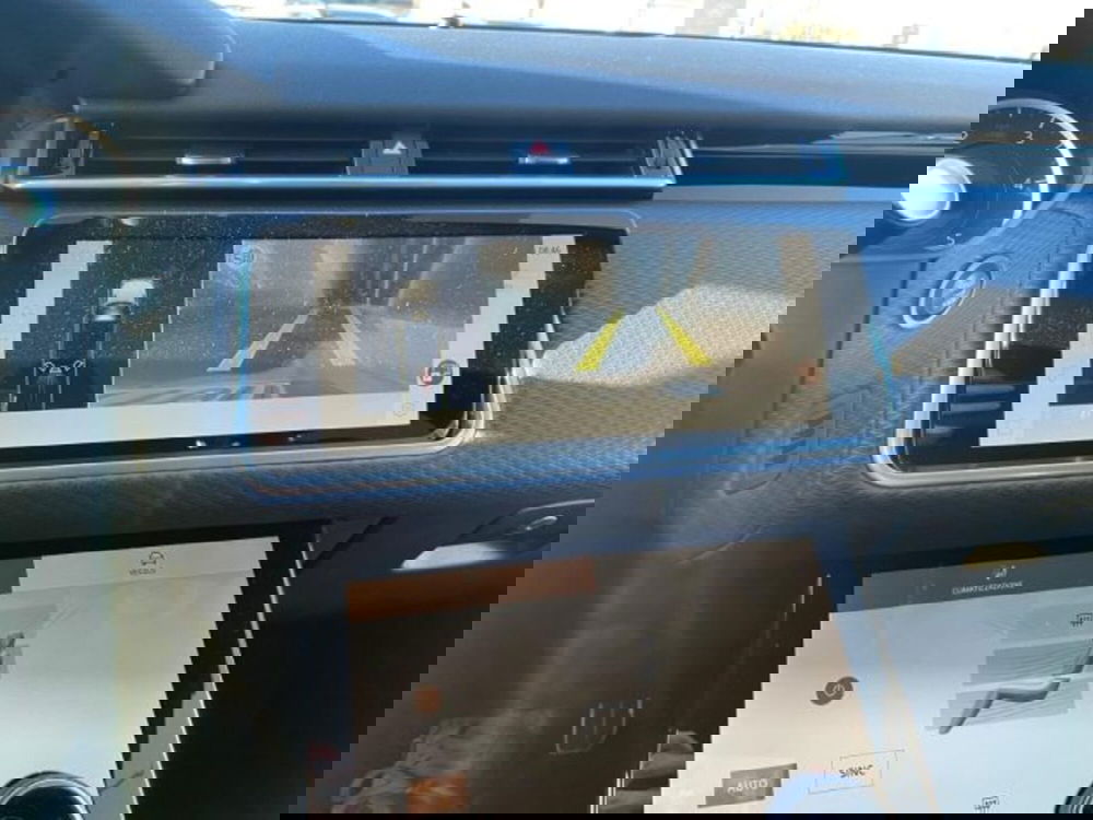 Land Rover Range Rover Velar usata a Livorno (13)