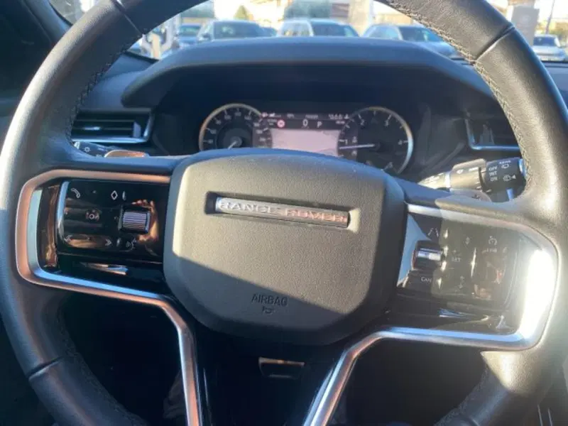 Land Rover Range Rover Velar usata a Livorno (14)
