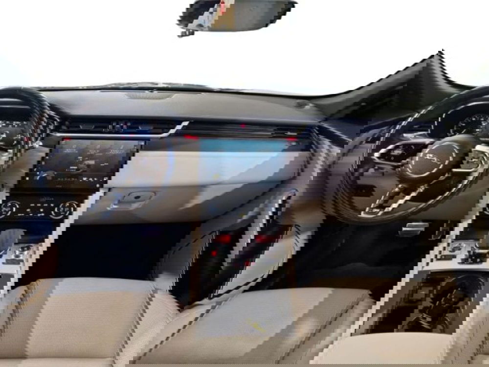 Jaguar F-Pace usata a Livorno (5)