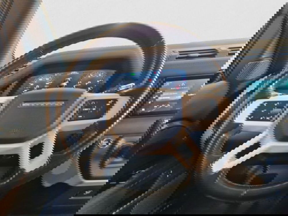 Land Rover Defender usata a Livorno (16)