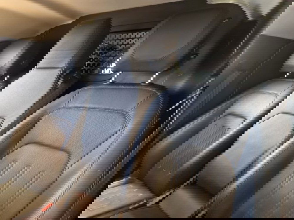 Land Rover Defender usata a Livorno (6)